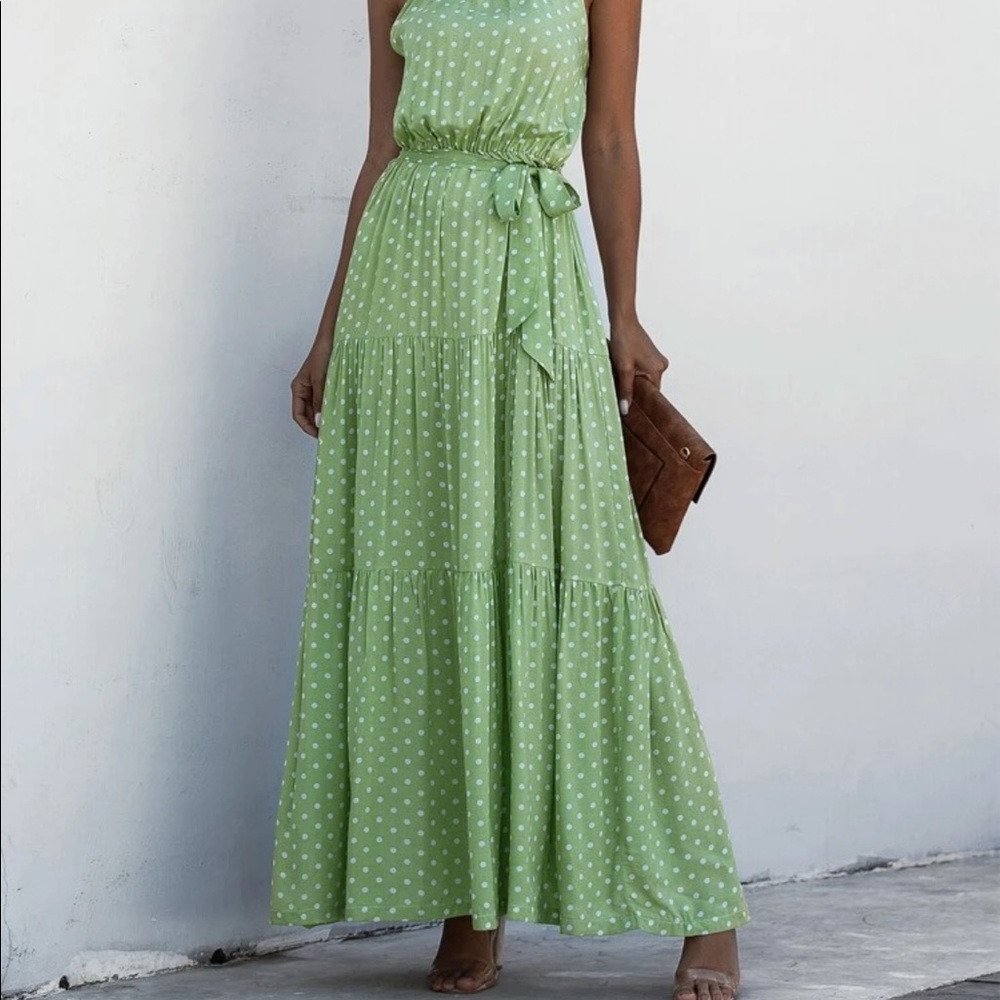 Halter maxi Dress - Picture 8 of 8